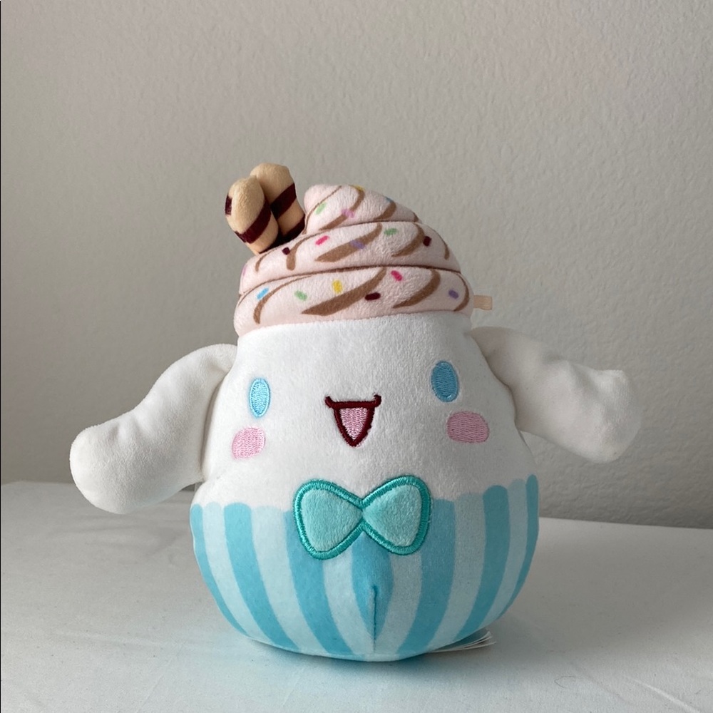 Sanrio Cinnamoroll Squishmallow